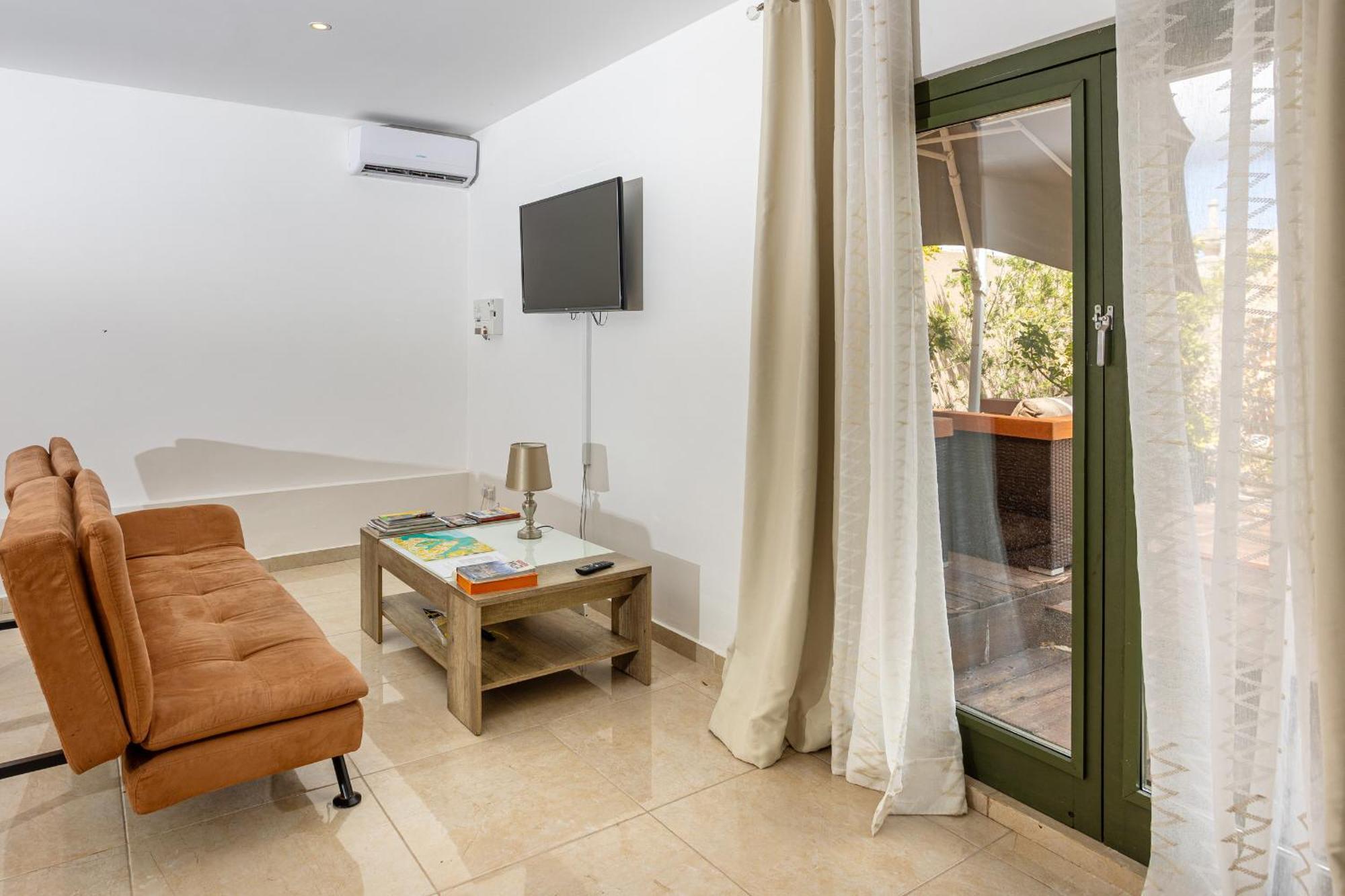 Homestay Villa Mosta Mosta